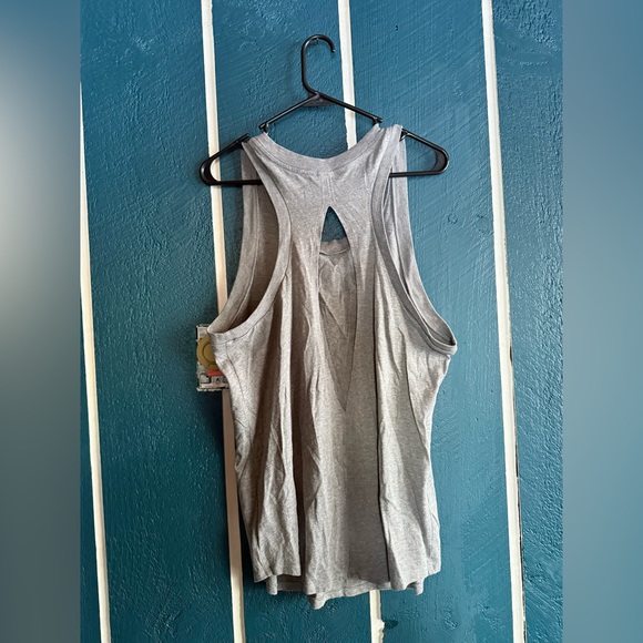 PINK Victoria's Secret Gray Tank with Floral Logo - Picture 3 of 4